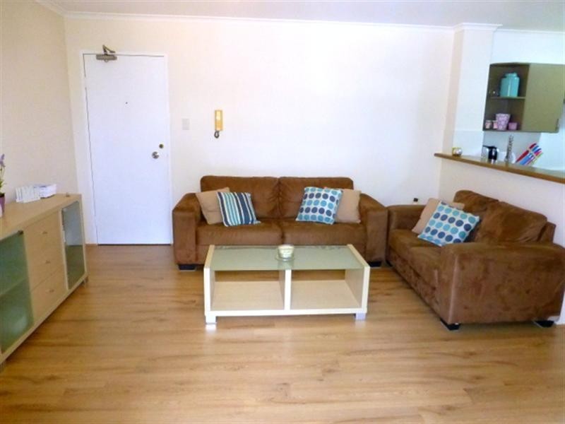 18/125-129 Oak Road, Kirrawee NSW 2232