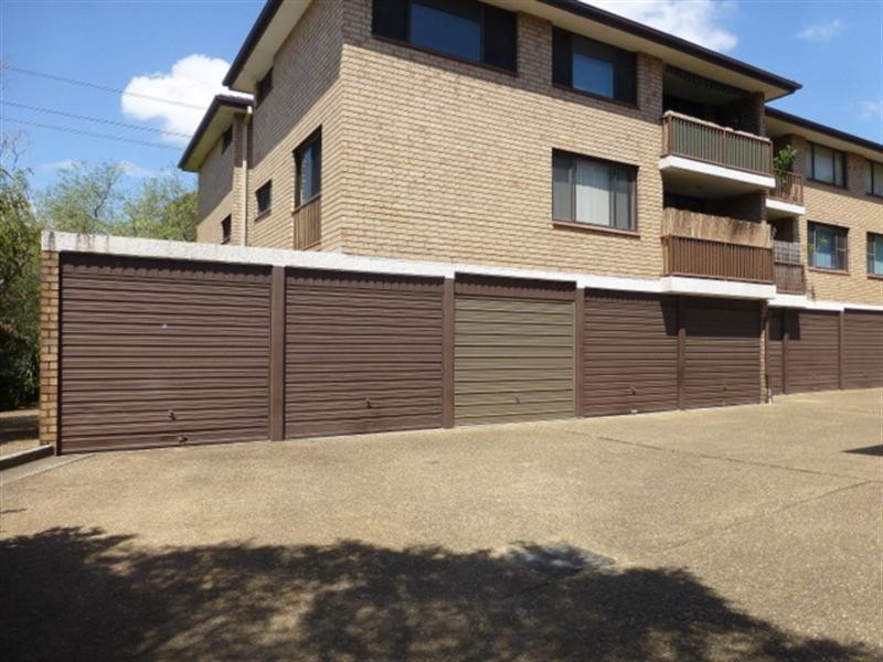 18/125-129 Oak Road, Kirrawee NSW 2232