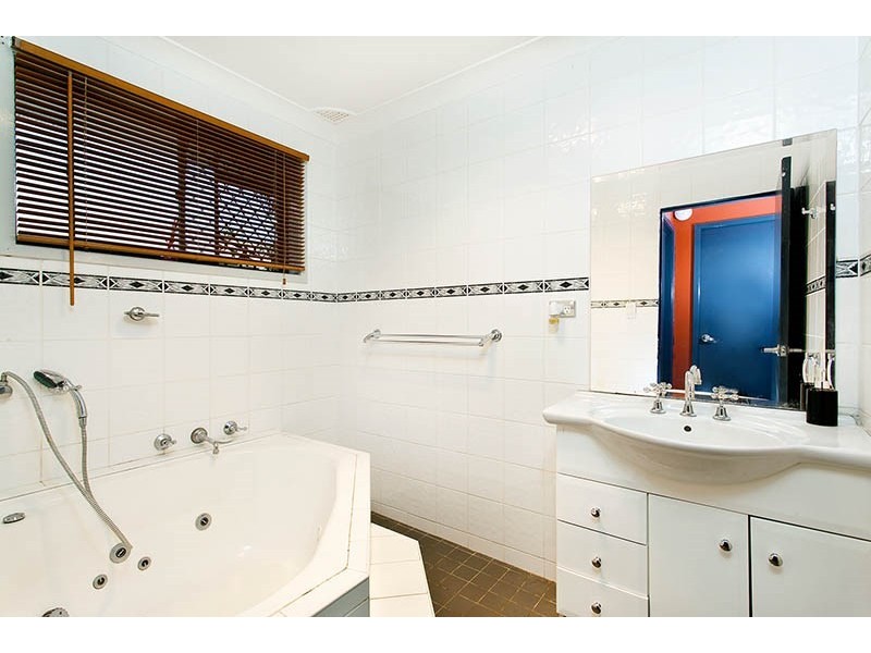 40 Brooke Street, Yarrawarrah NSW 2233