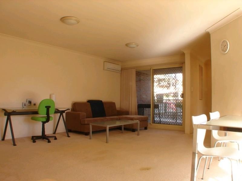 2/23-25 Oxford Street, Sutherland NSW 2232