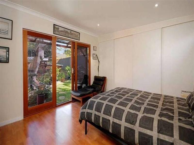 15 Maroopna Road, Yowie Bay NSW 2228