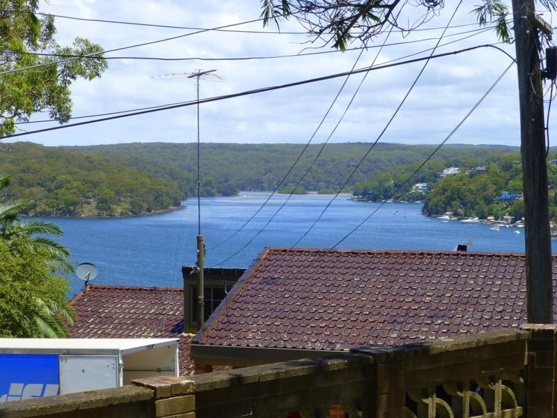 15 Maroopna Road, Yowie Bay NSW 2228