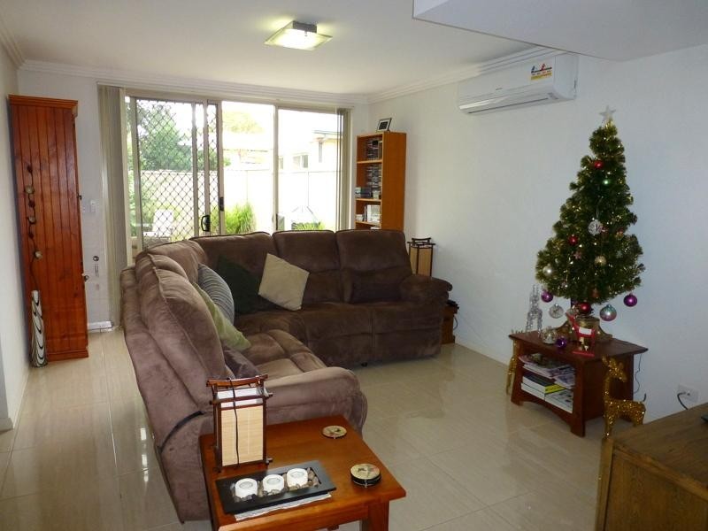 2/6-8 Best Crescent, Kirrawee NSW 2232