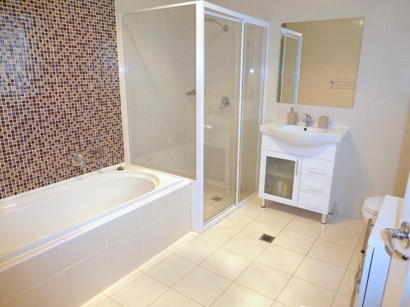 2/6-8 Best Crescent, Kirrawee NSW 2232