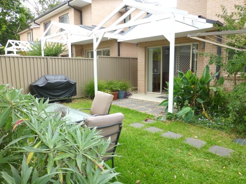 2/6-8 Best Crescent, Kirrawee NSW 2232