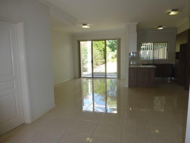 1/6-8 Best Cresent, Kirrawee NSW 2232