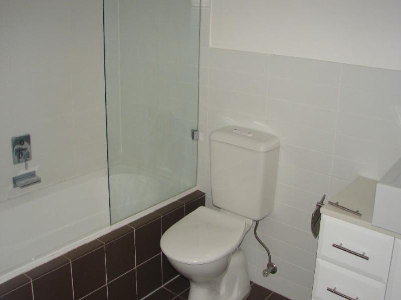 130 Linden Street, Sutherland NSW 2232