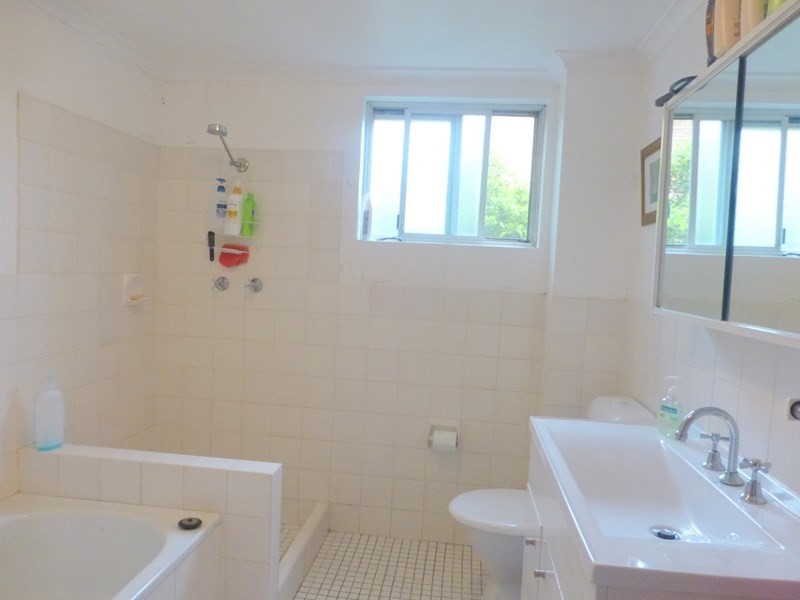 5/72 Glencoe Street, Sutherland NSW 2232