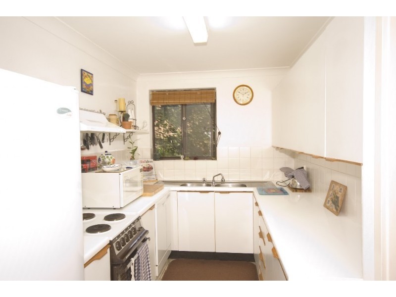 4/91-93 Flora Street, Sutherland NSW 2232