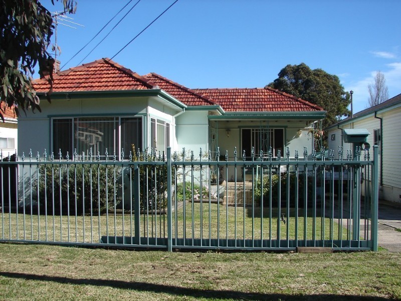 45 Auburn Street, Sutherland NSW 2232