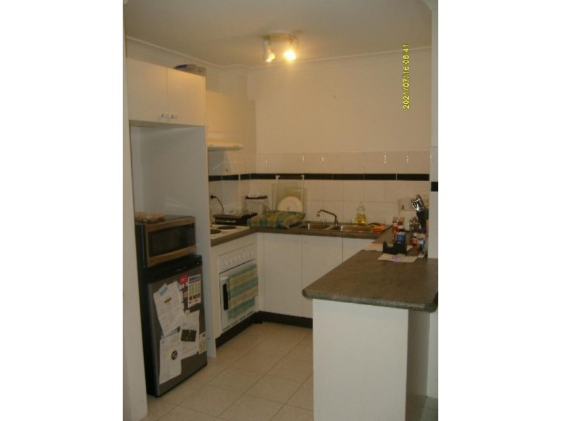 2/486 President Avenue, Kirrawee NSW 2232