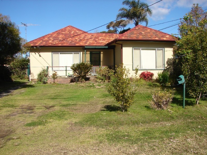 40 Sixth Avenue, Loftus NSW 2232