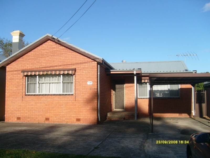150 Linden Street, Sutherland NSW 2232