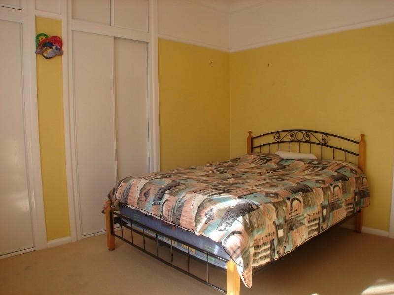 36 Wollun Street, Como NSW 2226