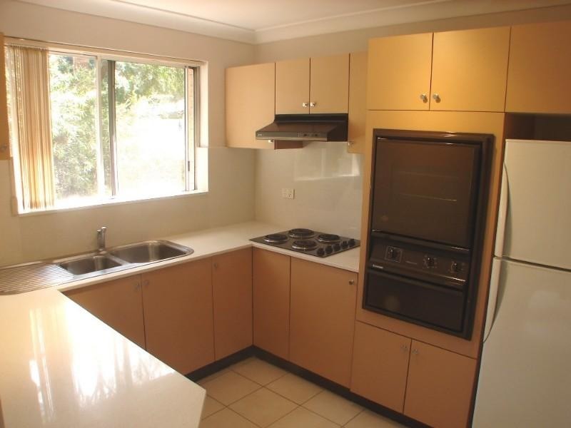 3/522 President Avenue, Sutherland NSW 2232