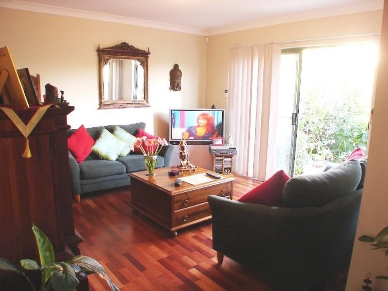 22/20 Leonay Street, Sutherland NSW 2232