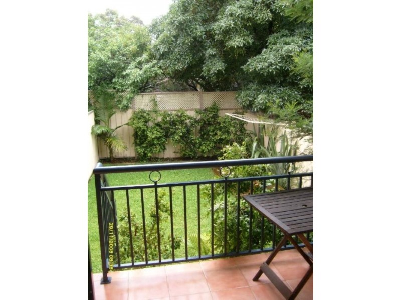 10/19-23 Durbar Avenue, Kirrawee NSW 2232