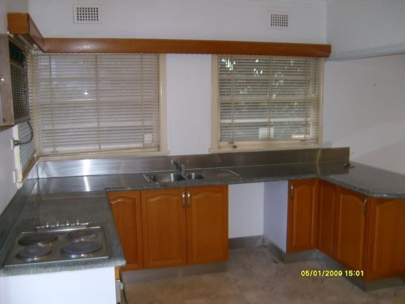 82 Georges River Crescent, Oyster Bay NSW 2225