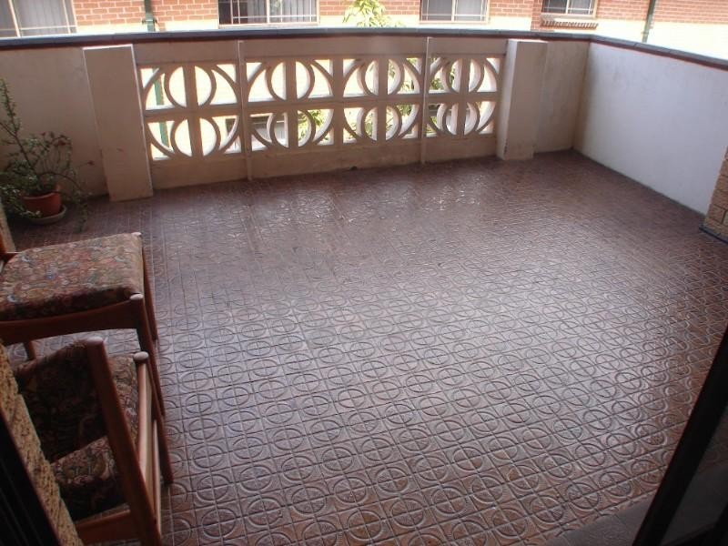 5/12-14 Winchester Street, Carlton NSW 2218