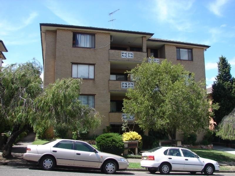 5/12-14 Winchester Street, Carlton NSW 2218