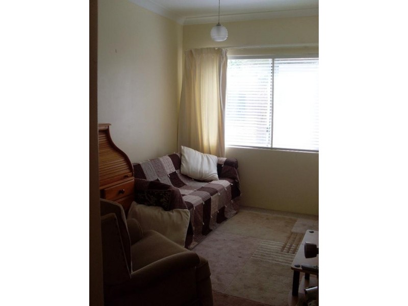 1/19-21 Robertson Street, Sutherland NSW 2232