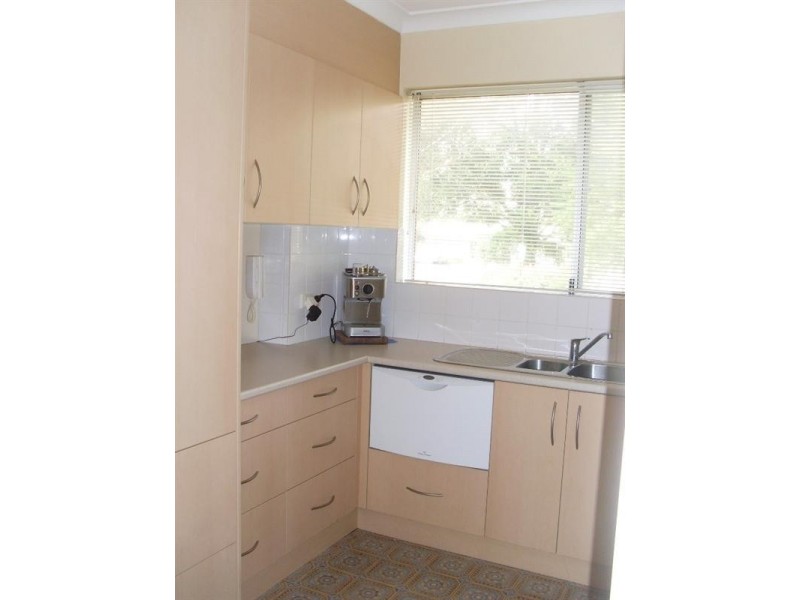 1/19-21 Robertson Street, Sutherland NSW 2232