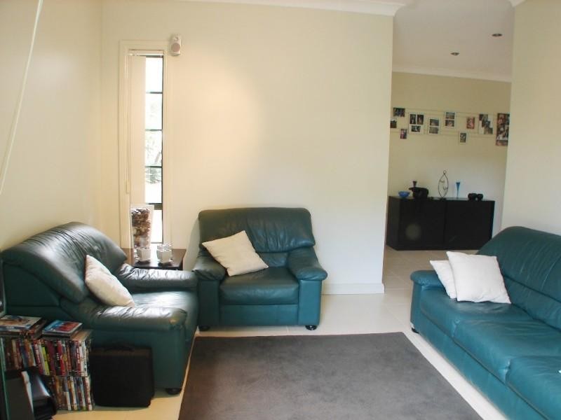 8/68-70 Flora Street, Kirrawee NSW 2232