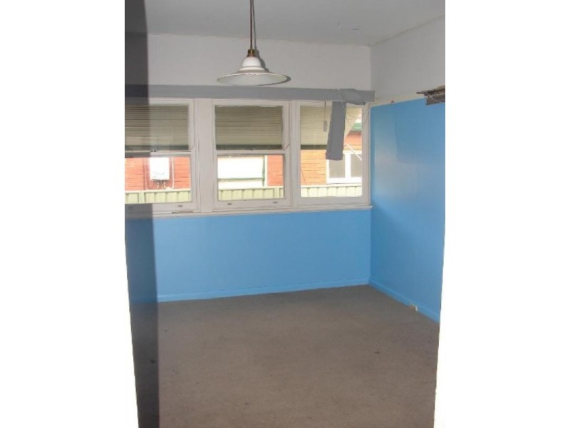 13 Durbar Avenue, Kirrawee NSW 2232