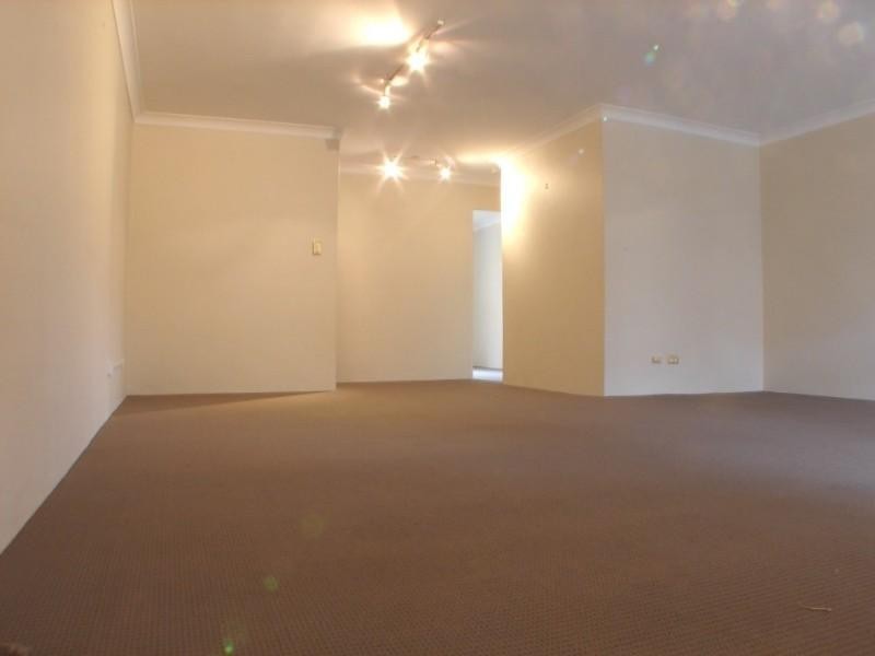 42/87-89 Flora Street, Sutherland NSW 2232