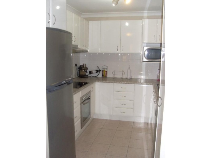 28/94-100 Linden Street, Sutherland NSW 2232