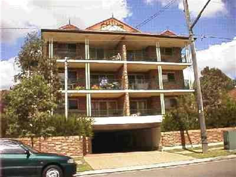 124-126 Flora Street, Sutherland NSW 2232