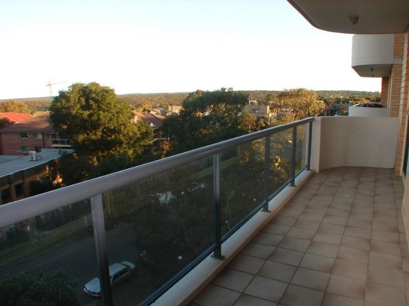 27/1-9 Gray Street, Sutherland NSW 2232