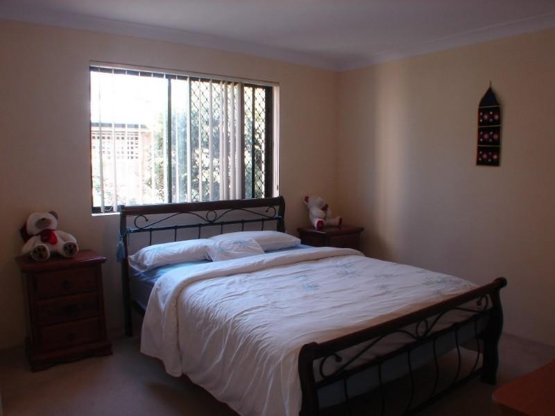 2/104 Glencoe Street, Sutherland NSW 2232