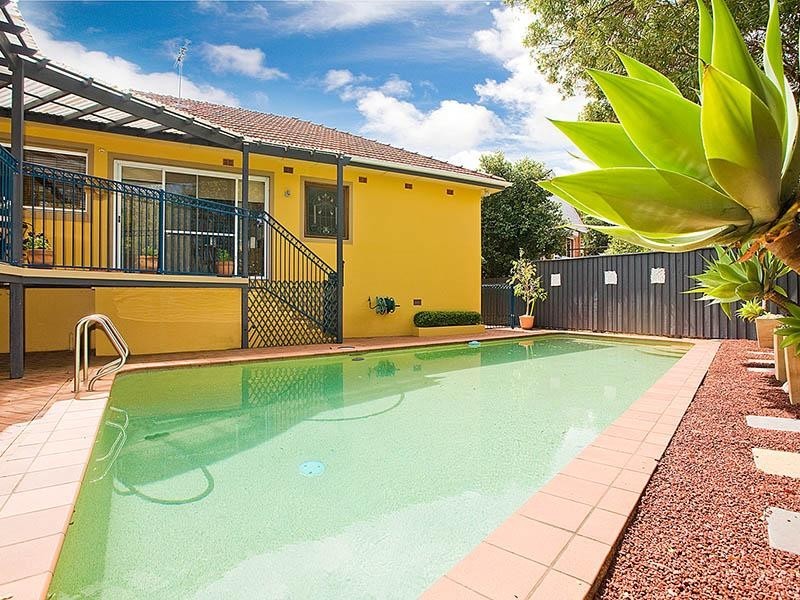 6 York Close, Yowie Bay NSW 2228