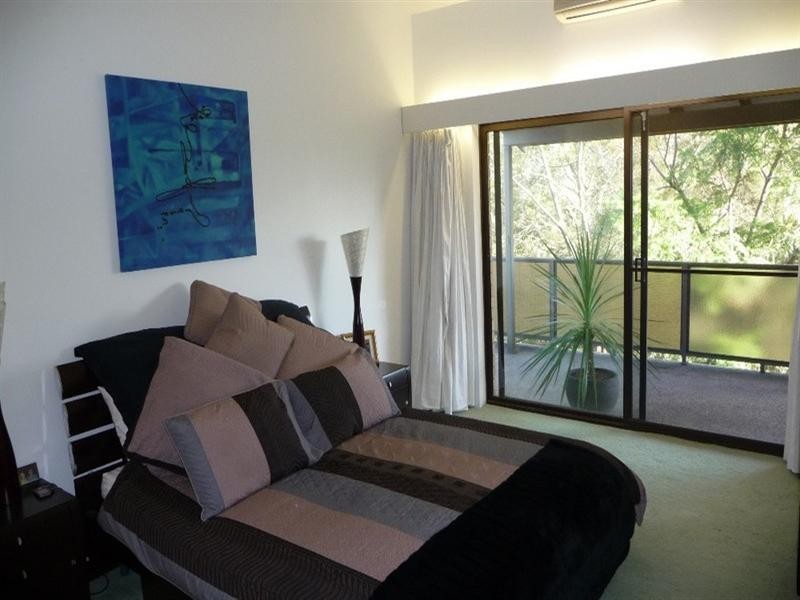 91-93 Flora Street, Sutherland NSW 2232