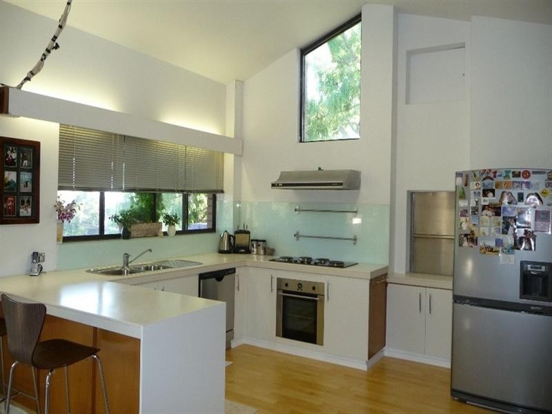 91-93 Flora Street, Sutherland NSW 2232