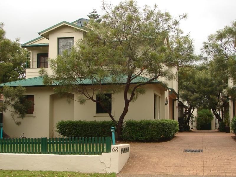 8/68 Flora Street, Kirrawee NSW 2232