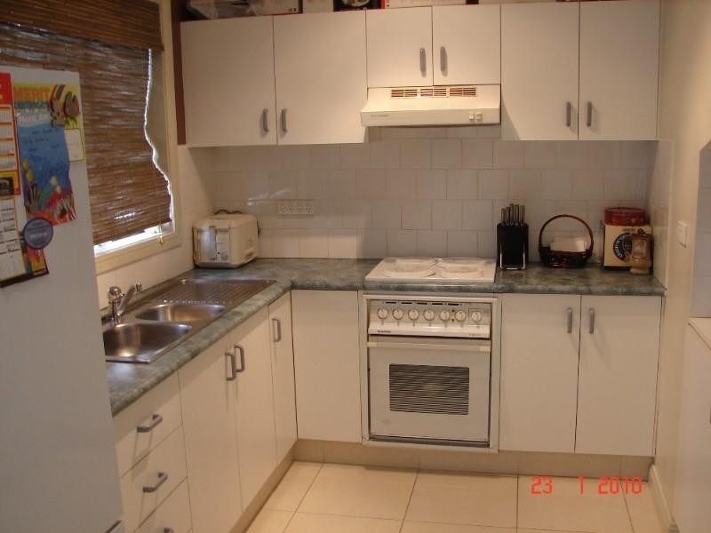 8/68 Flora Street, Kirrawee NSW 2232