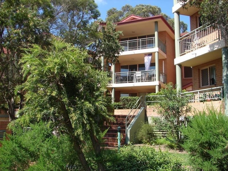 13/2-8 Clio Street, Sutherland NSW 2232