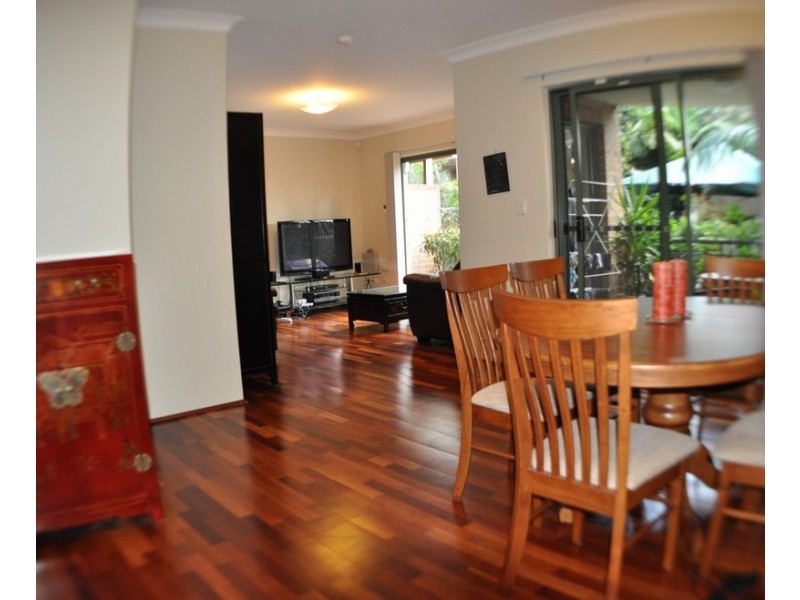 22/20 Leonay Street, Sutherland NSW 2232