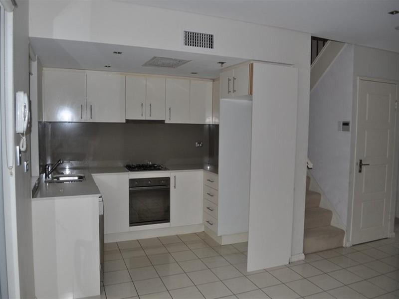 13/16-18 Merton Street, Sutherland NSW 2232