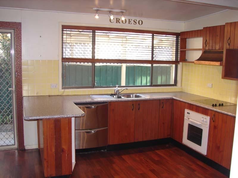 33 Sunbury Street, Sutherland NSW 2232