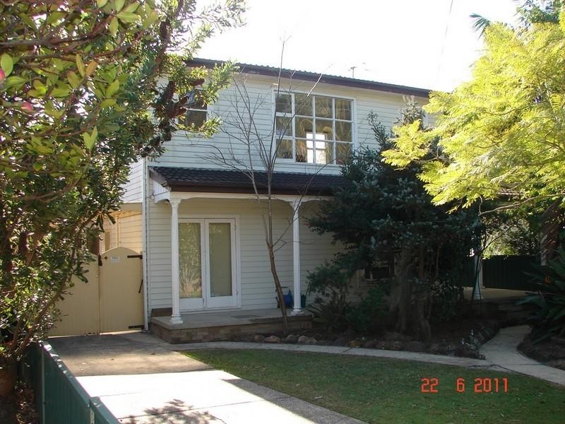 33 Sunbury Street, Sutherland NSW 2232