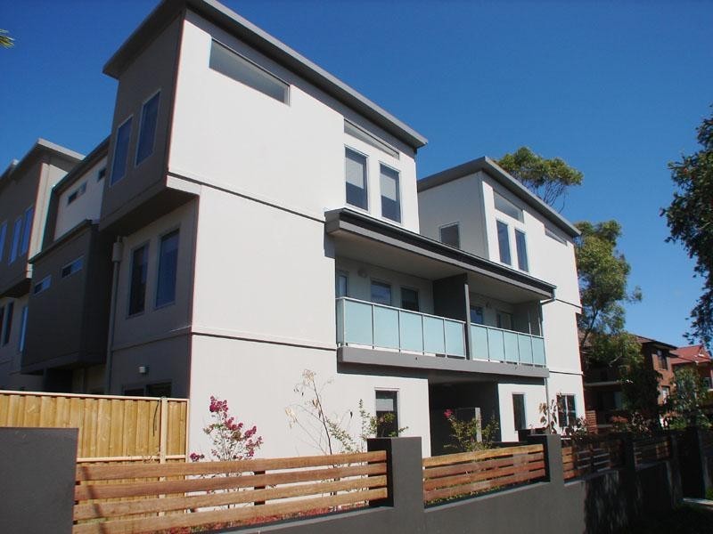4/16-18 Merton Street, Sutherland NSW 2232