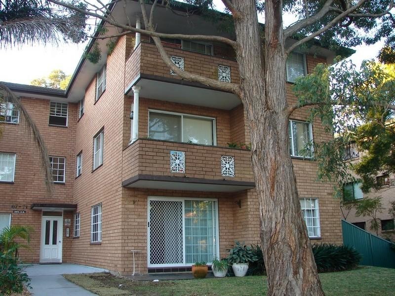 12/67-71 Flora Street, Kirrawee NSW 2232