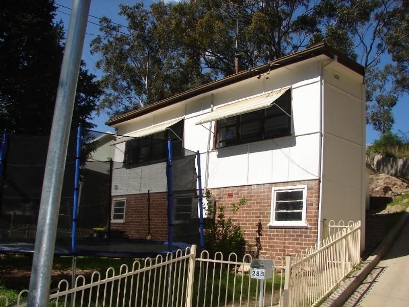 28 The Crescent, Woronora NSW 2232