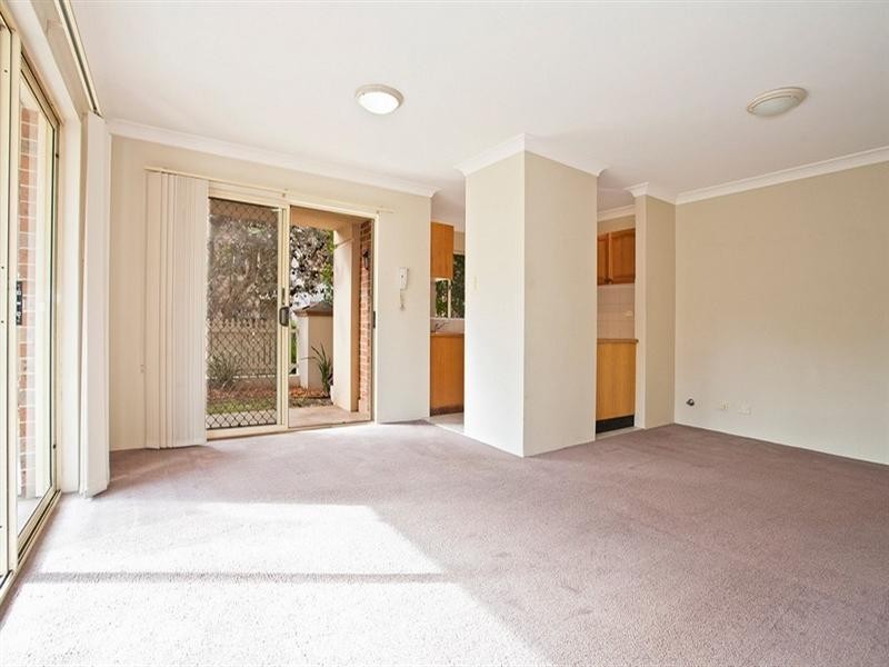 8/25 Oxford Street, Sutherland NSW 2232