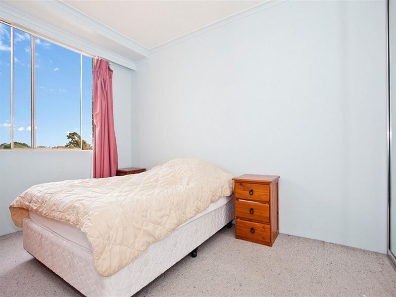 30/1-9 Gray Street, Sutherland NSW 2232