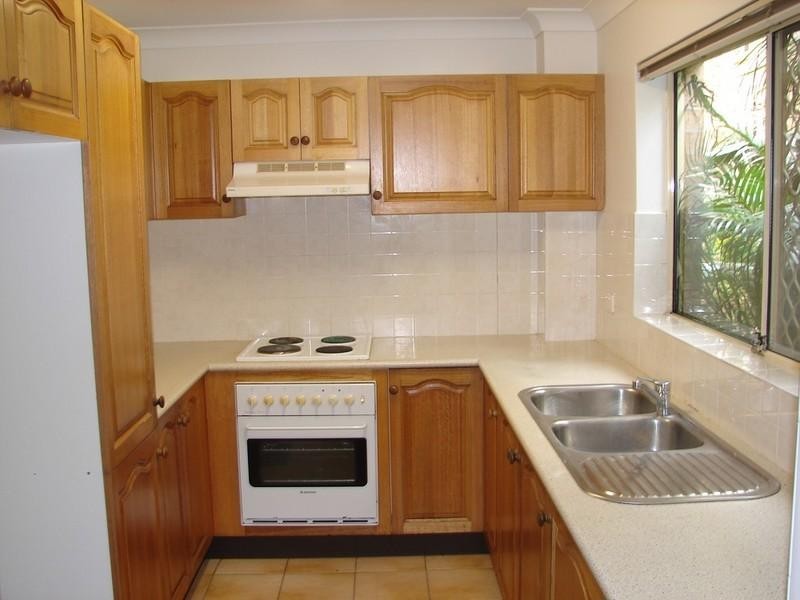 4/67 Eton Street, Sutherland NSW 2232