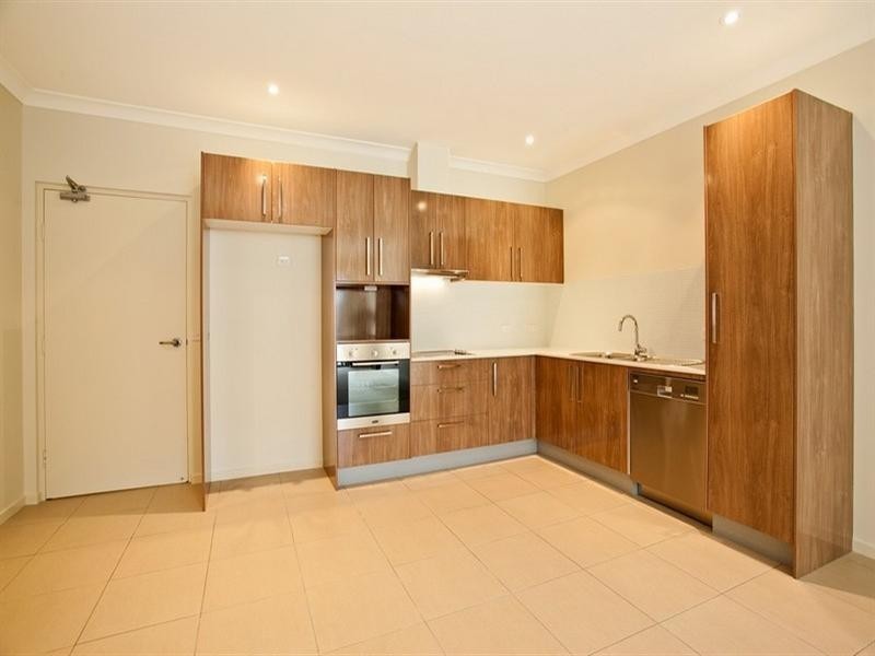 13/496 Box Road, Jannali NSW 2226